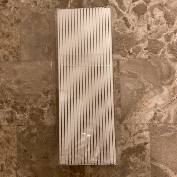 New Tea Time Heart Shaped Tea Infuser - Picture 2 of 3